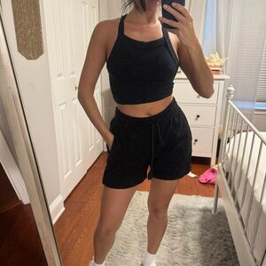 Aritzia Boyfriend Short and Odell Tank Set Black